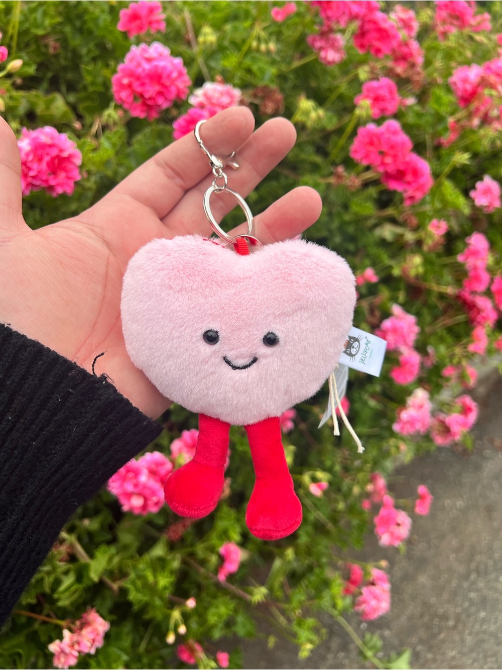 PINK HEART PLUSH KEYCHAIN